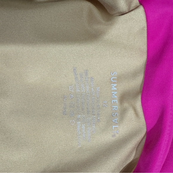 Summersalt- The Ruffle Backflip - Picture 3 of 3